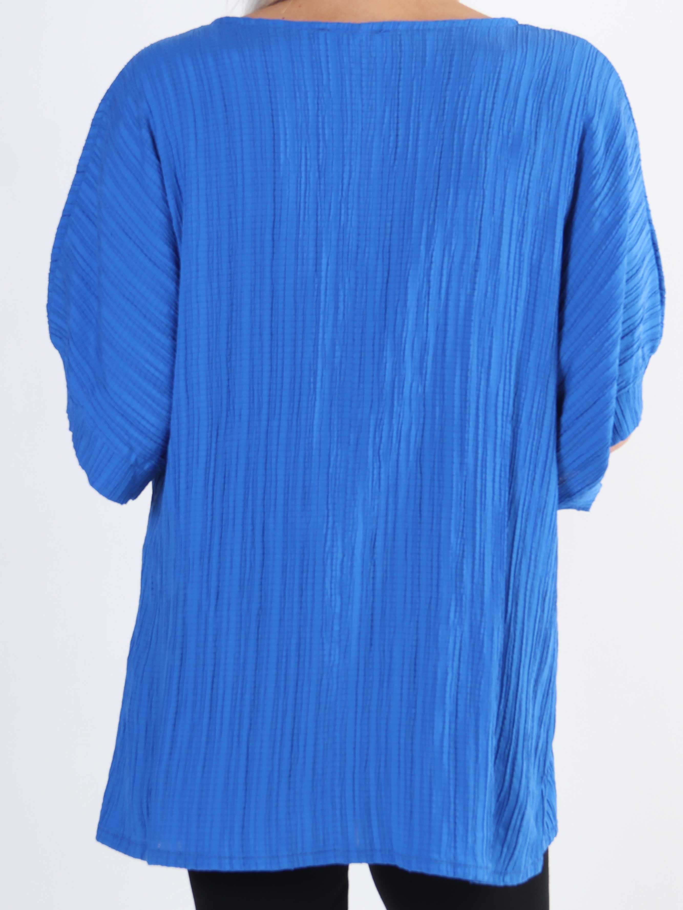 Cindy - Ensfarvet plus size bluse i crepet look